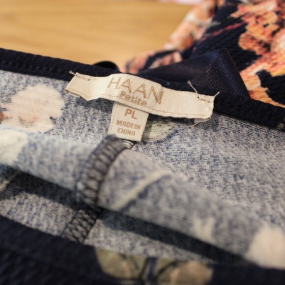 Haani Floral Navy Dress in Petite Large - Picture 8 of 11